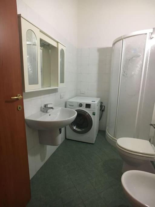 Deste - In Campagna 4 Posti Letto Con Giardino La Sdriscia Exterior foto
